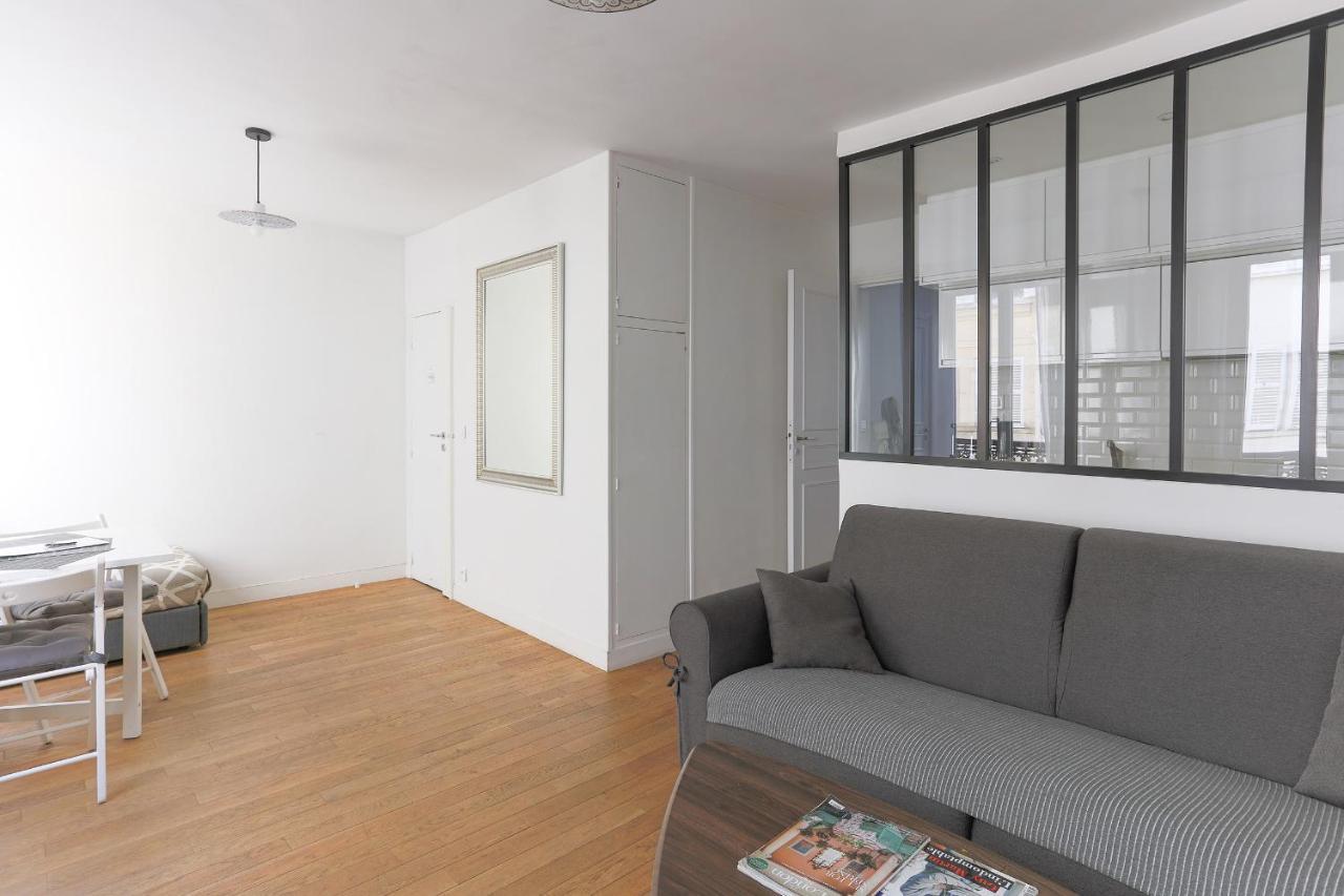 Eiffel Tower Royal Apartment 巴黎 外观 照片